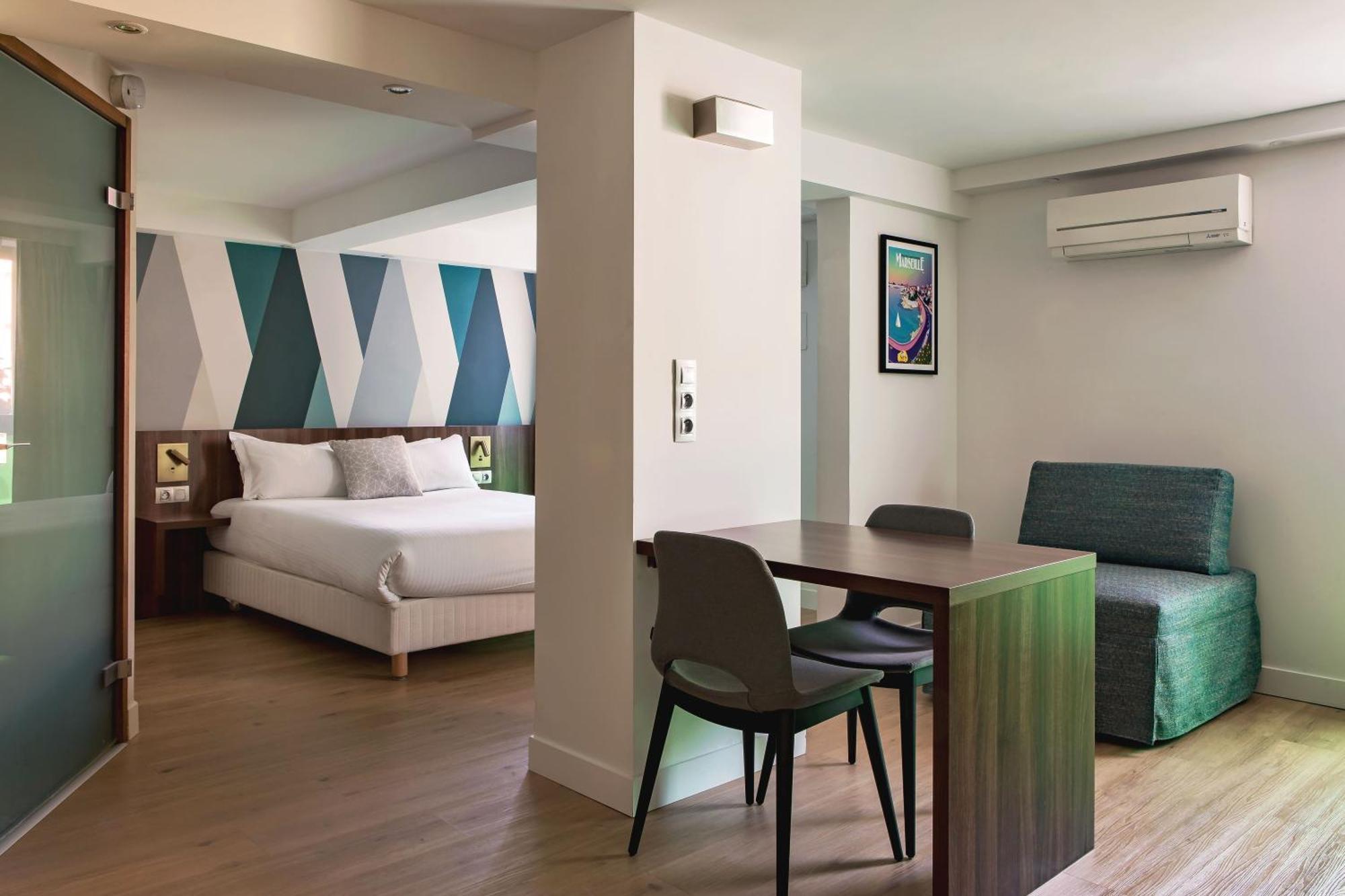 Holiday Inn - Marseille Airport By Ihg วิทอลล์ ภายนอก รูปภาพ
