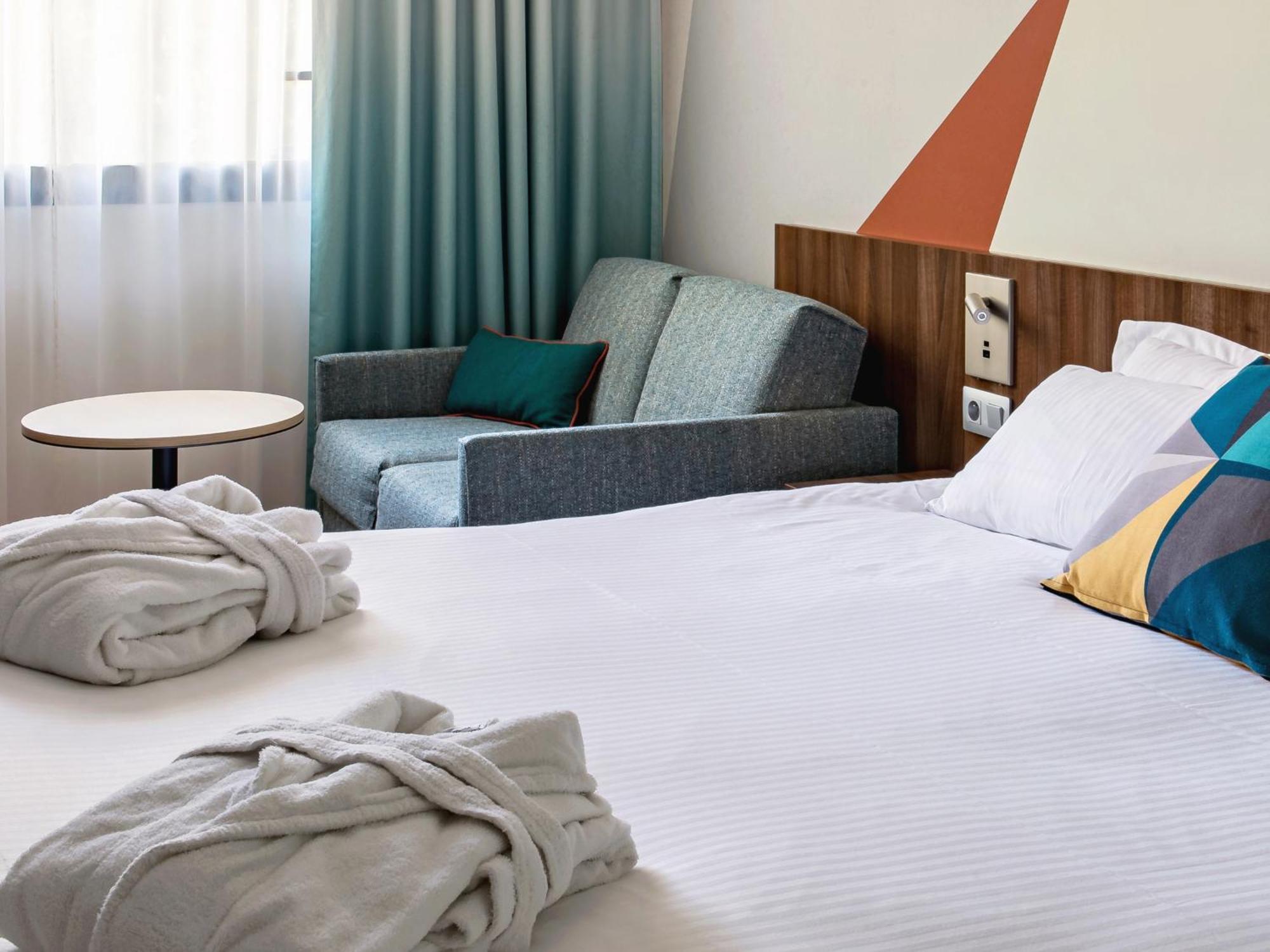 Holiday Inn - Marseille Airport By Ihg วิทอลล์ ภายนอก รูปภาพ