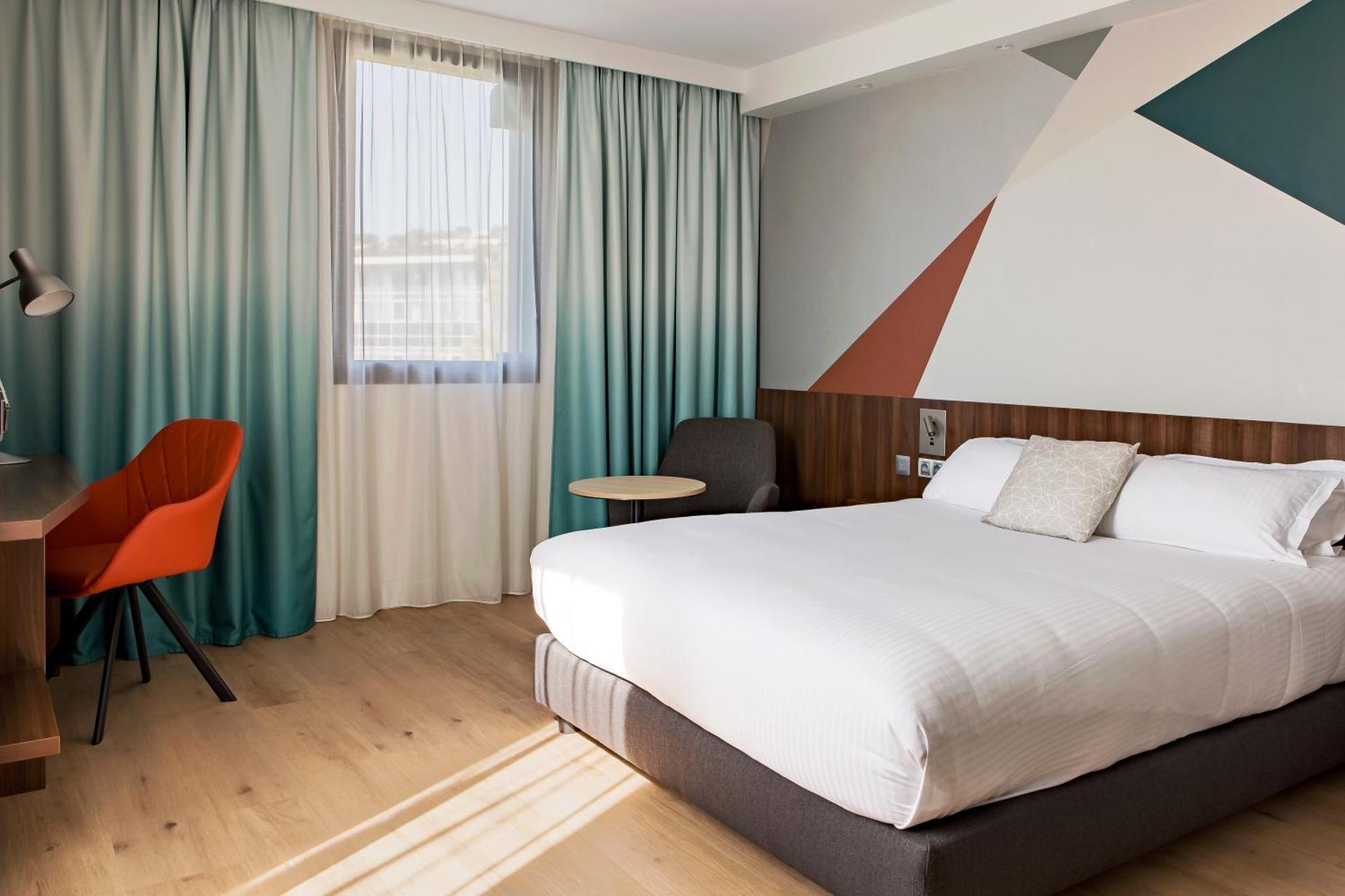 Holiday Inn - Marseille Airport By Ihg วิทอลล์ ภายนอก รูปภาพ