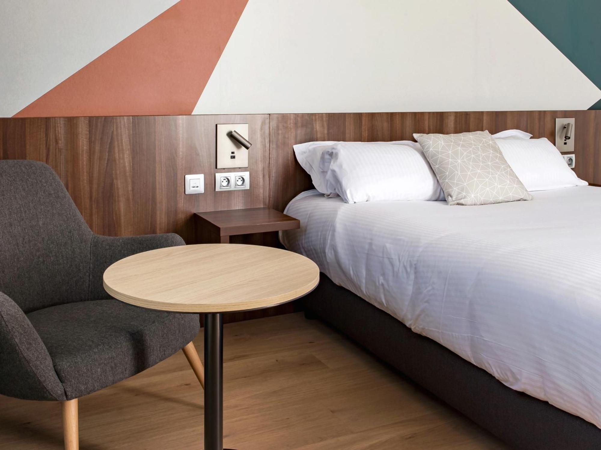 Holiday Inn - Marseille Airport By Ihg วิทอลล์ ภายนอก รูปภาพ
