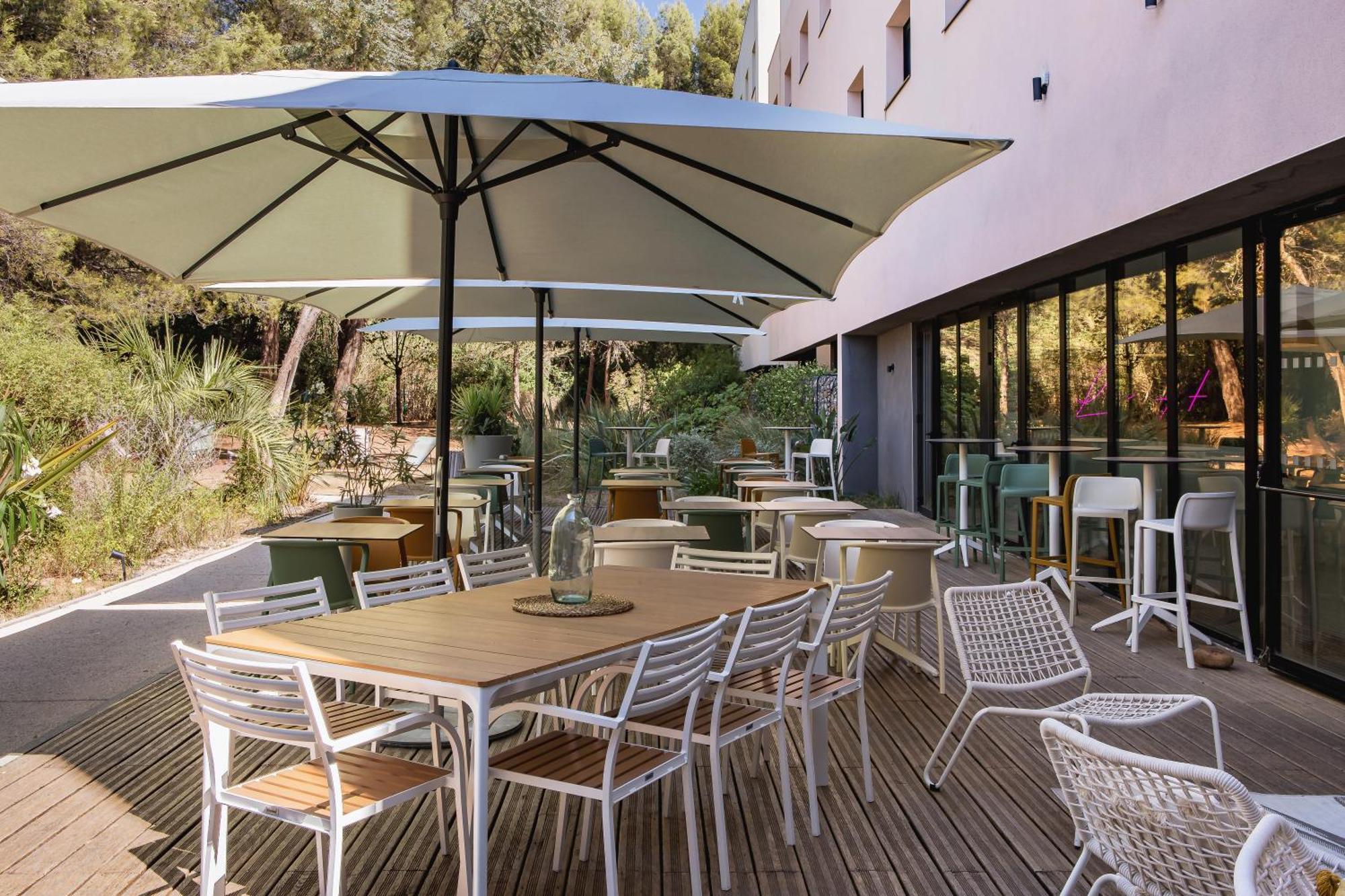 Holiday Inn - Marseille Airport By Ihg วิทอลล์ ภายนอก รูปภาพ